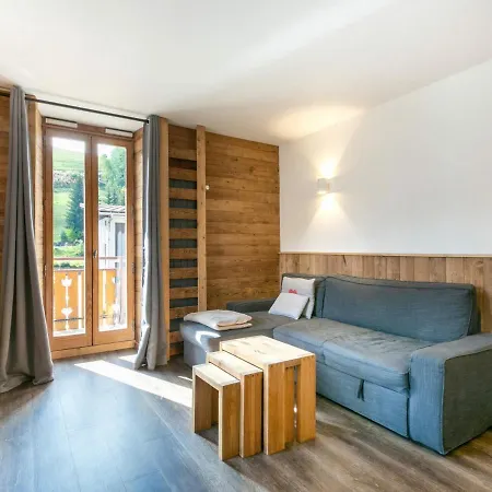 4 Pieces Au Centre Du Village - Proche Pistes, Wi-fi, Parking, Balcon - Fr-1-437-24 Apartment