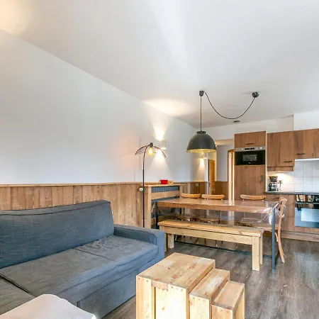 4 Pieces Au Centre Du Village - Proche Pistes, Wi-fi, Parking, Balcon - Fr-1-437-24