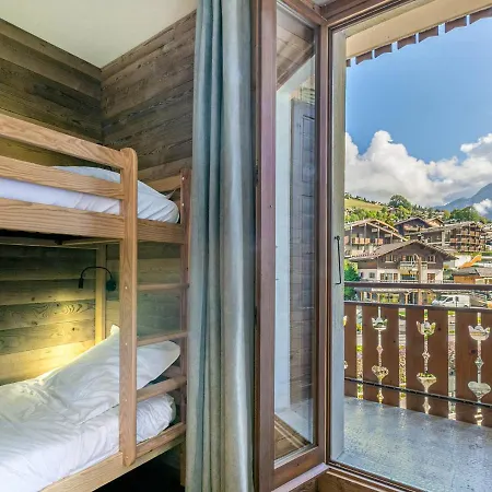 4 Pieces Au Centre Du Village - Proche Pistes, Wi-fi, Parking, Balcon - Fr-1-437-24 *